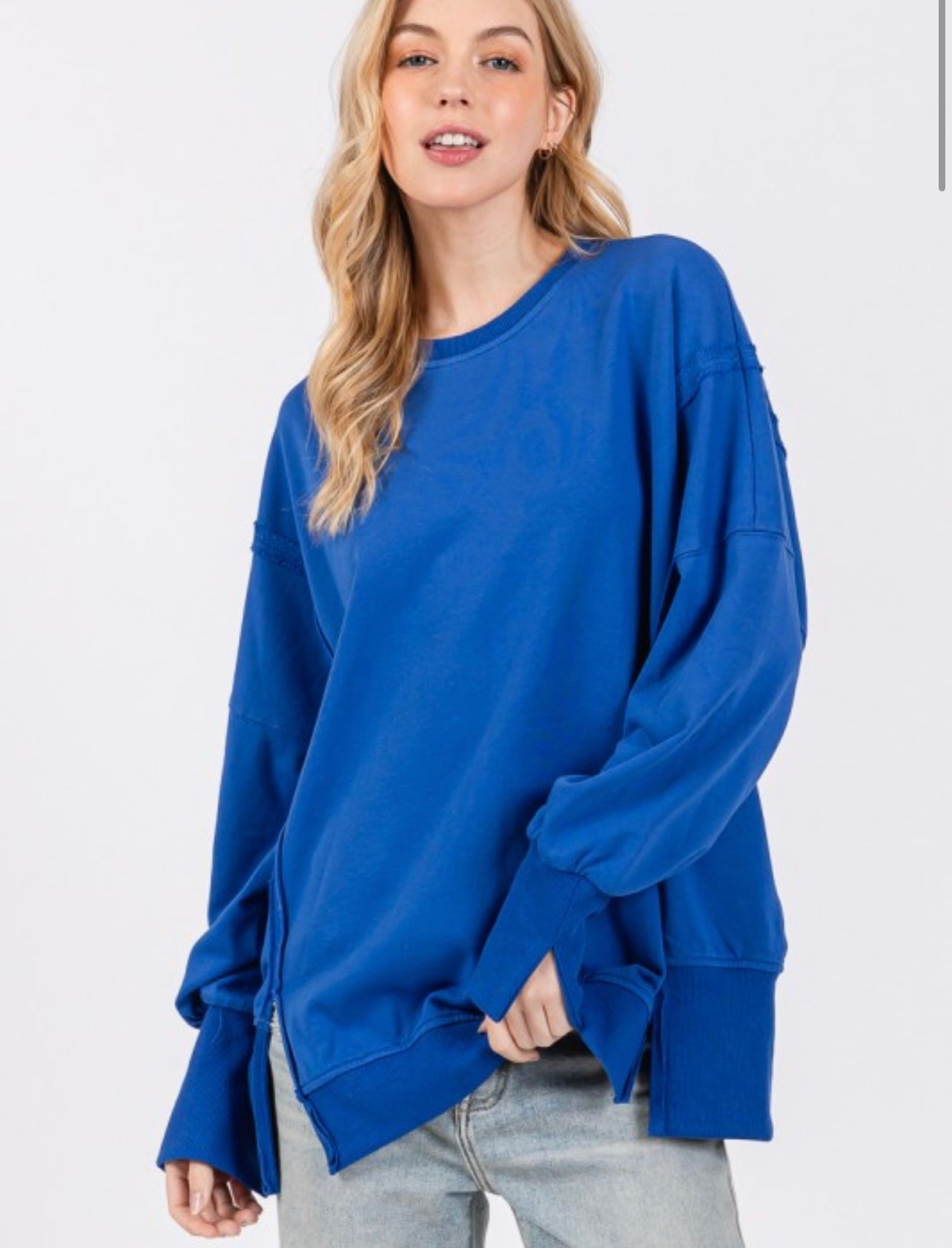 Oversized Slit Detailed Sweatshirt