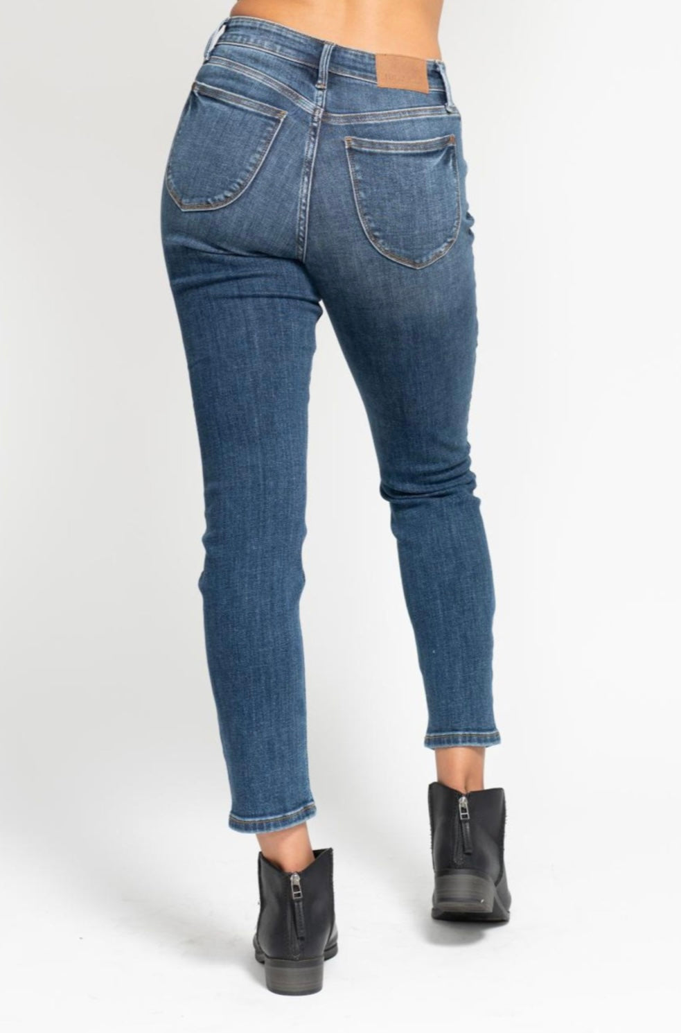 Judy Blue Shield Pocket Slim Jean