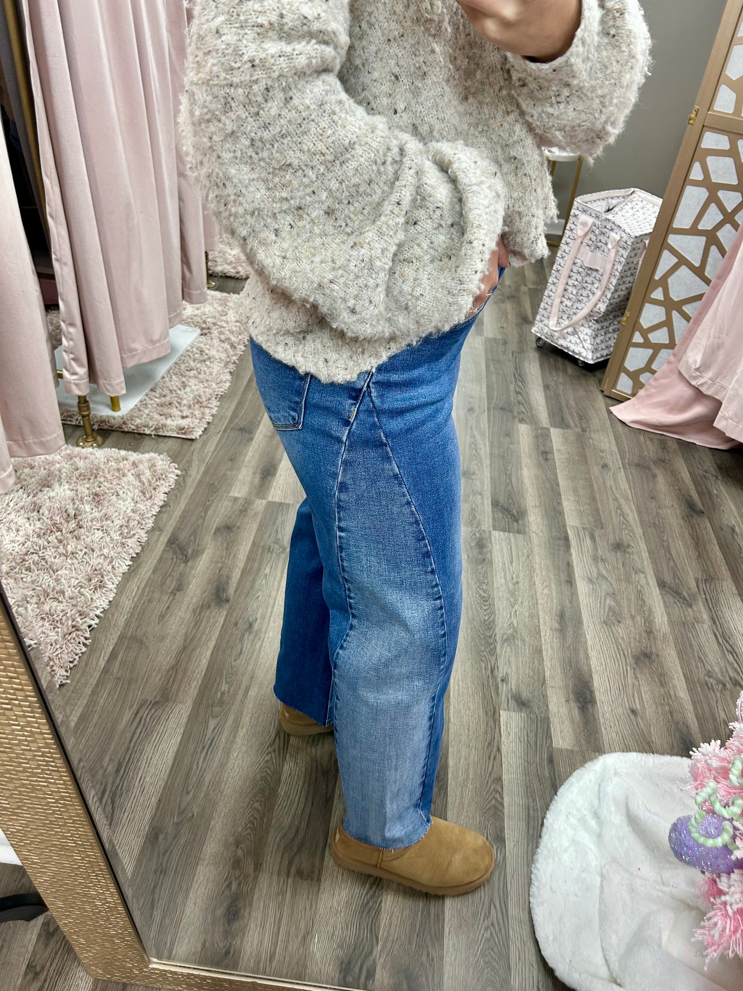 Risen Slouchy Contrast Wash Barrel Jeans