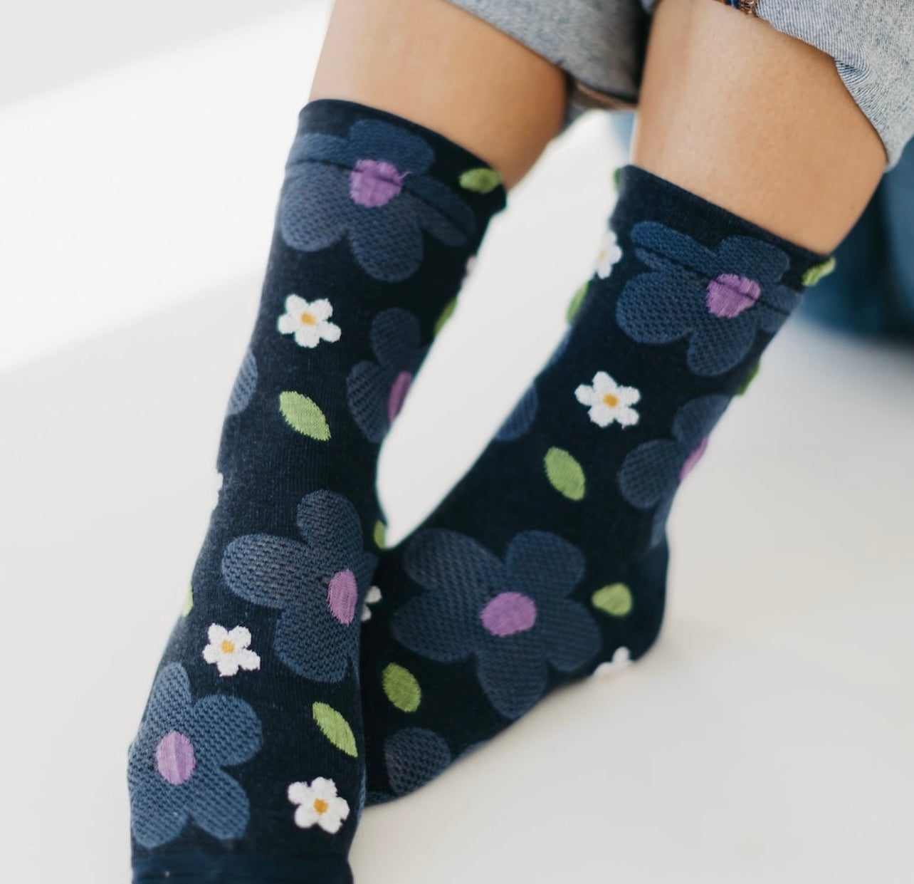 Minimalist Graphic Socks