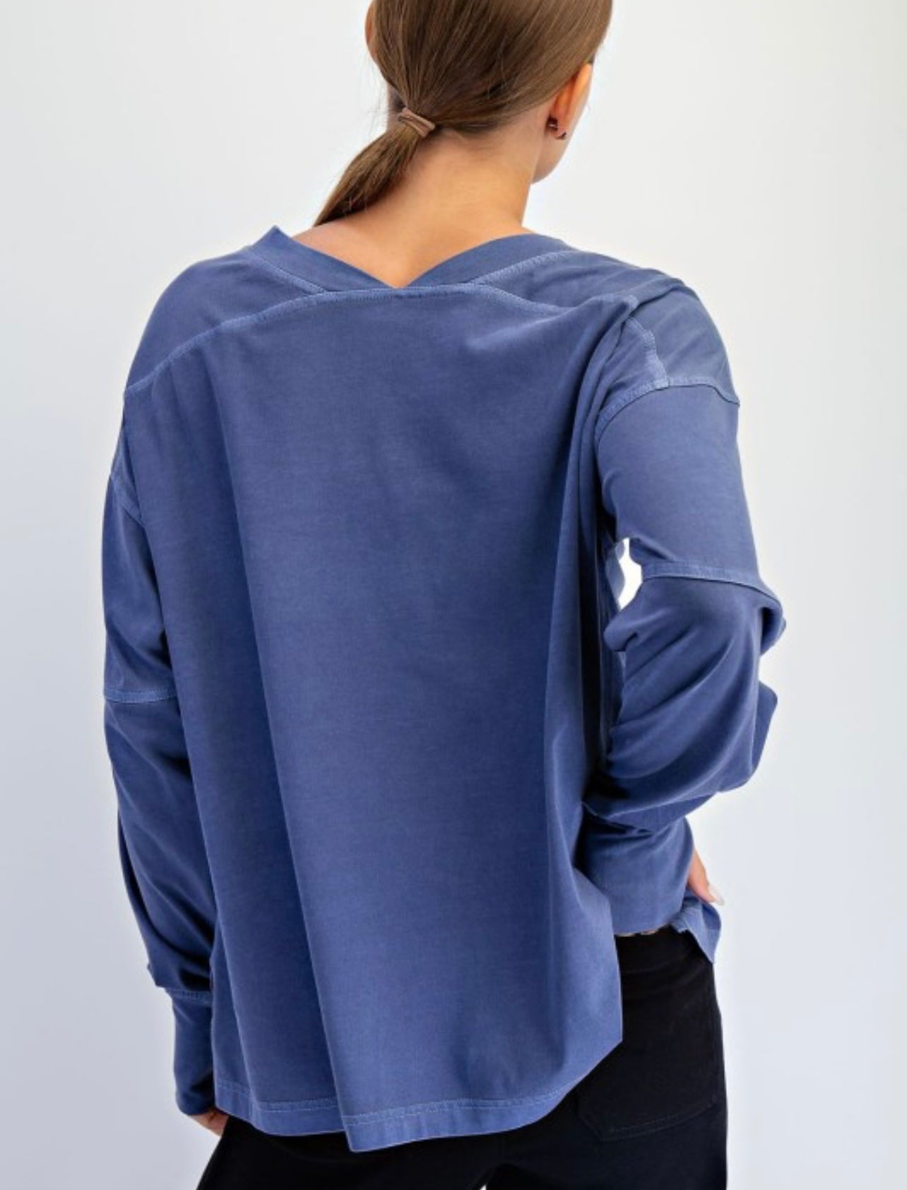 Pigment Washed V Neck Long Sleeve