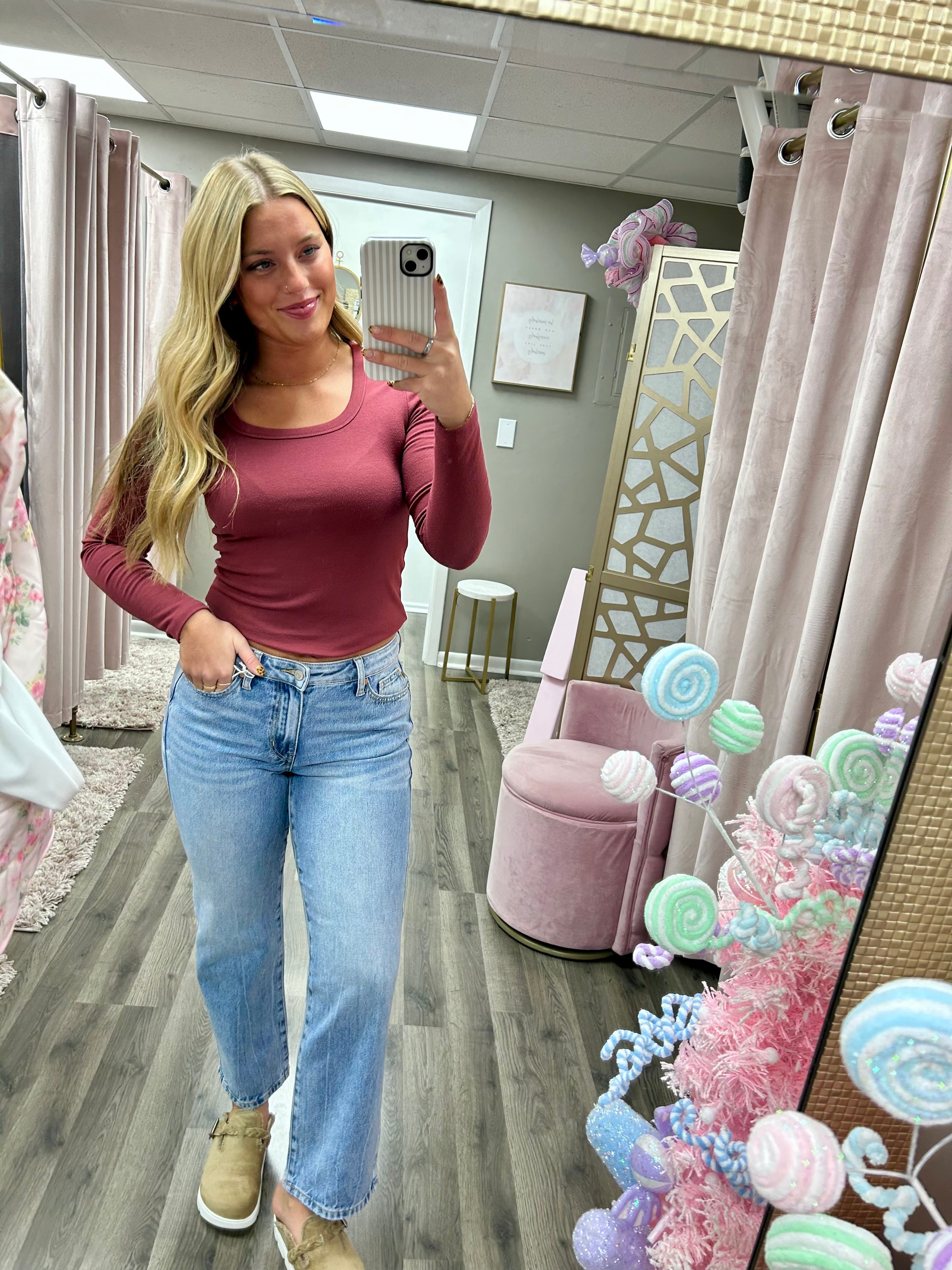 Judy Blue MR Petite Straight Rigid Jean