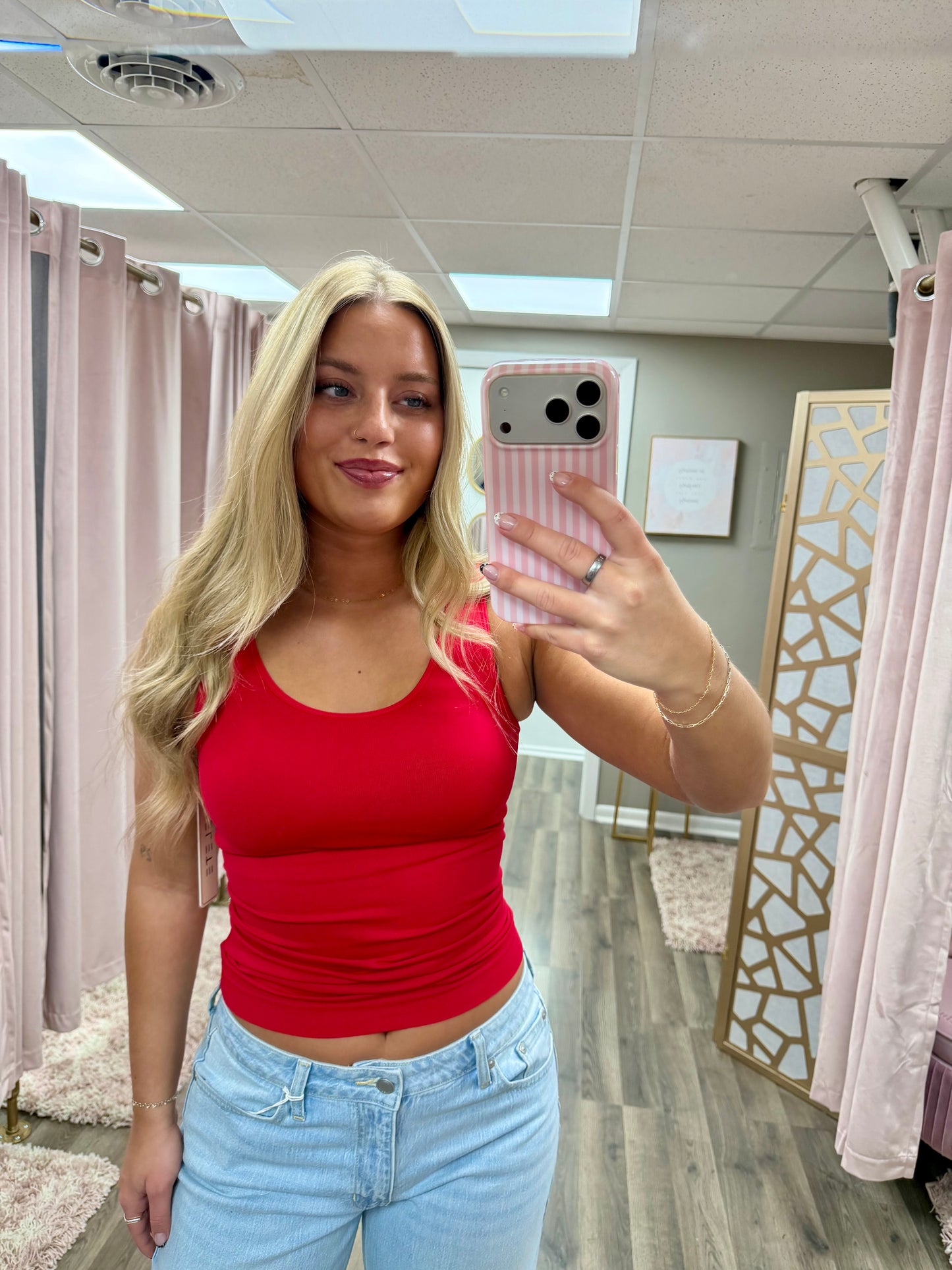 Reversible Tank with Built in Bra