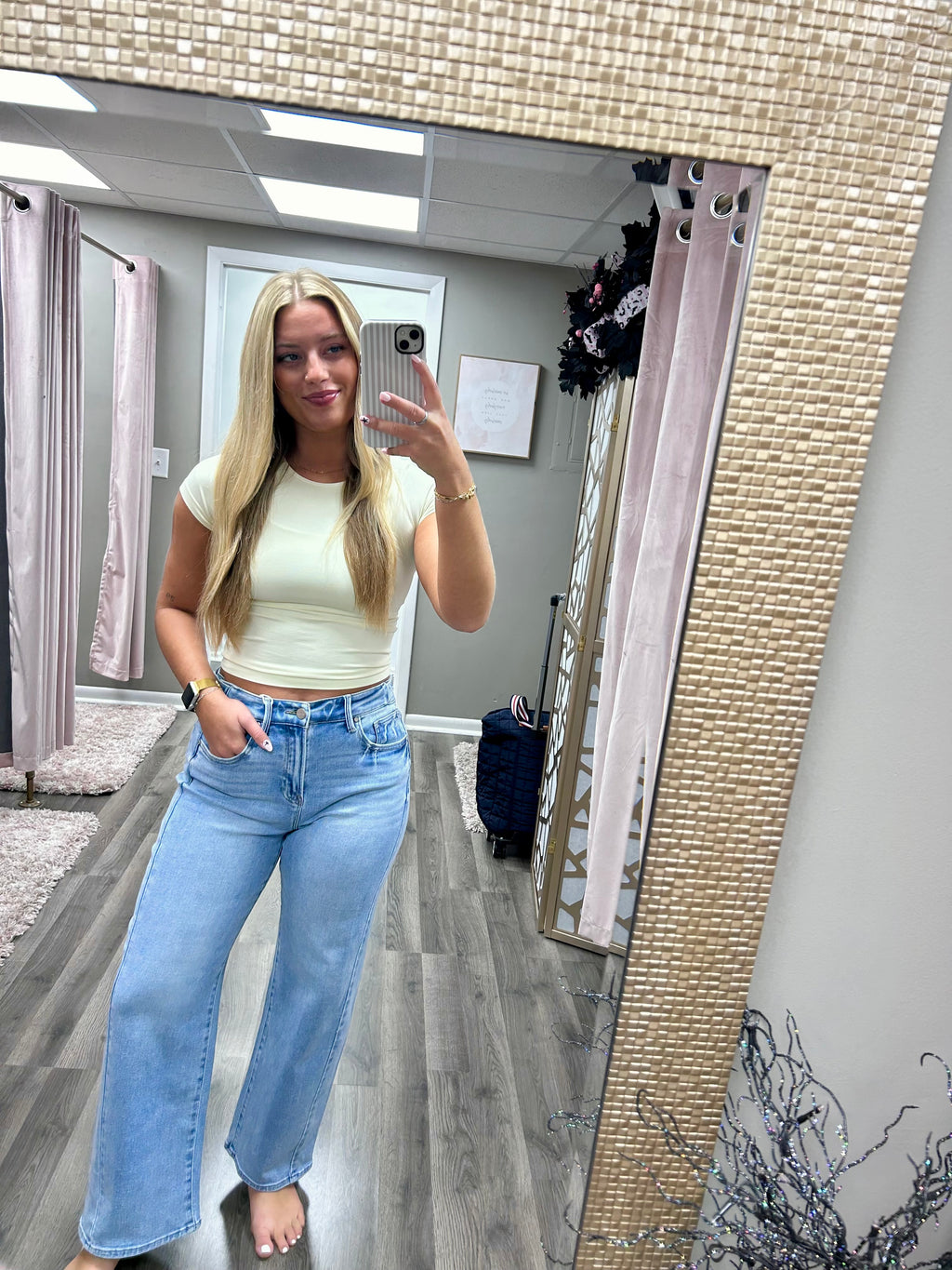 Risen Adjustable Waist Band Barrel Jean