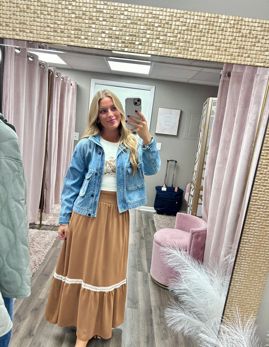 Contrast Lace Trim Midi Skirt