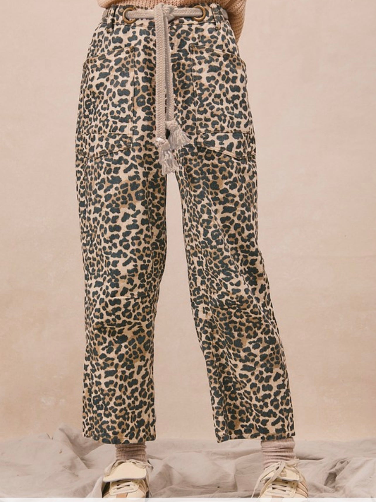 Patch Pocket Leopard Print Pant