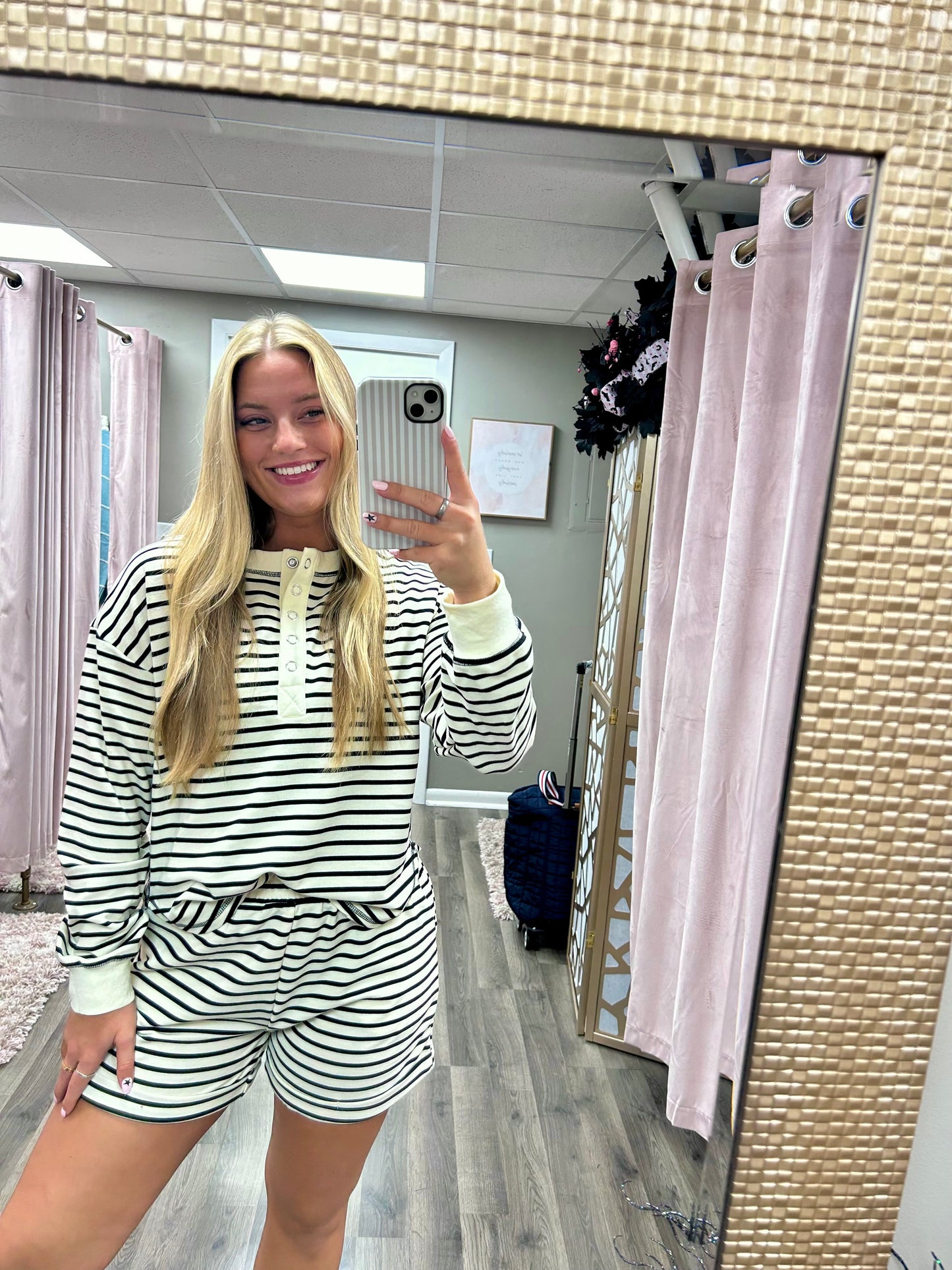 Stripe Elastic Knit Short