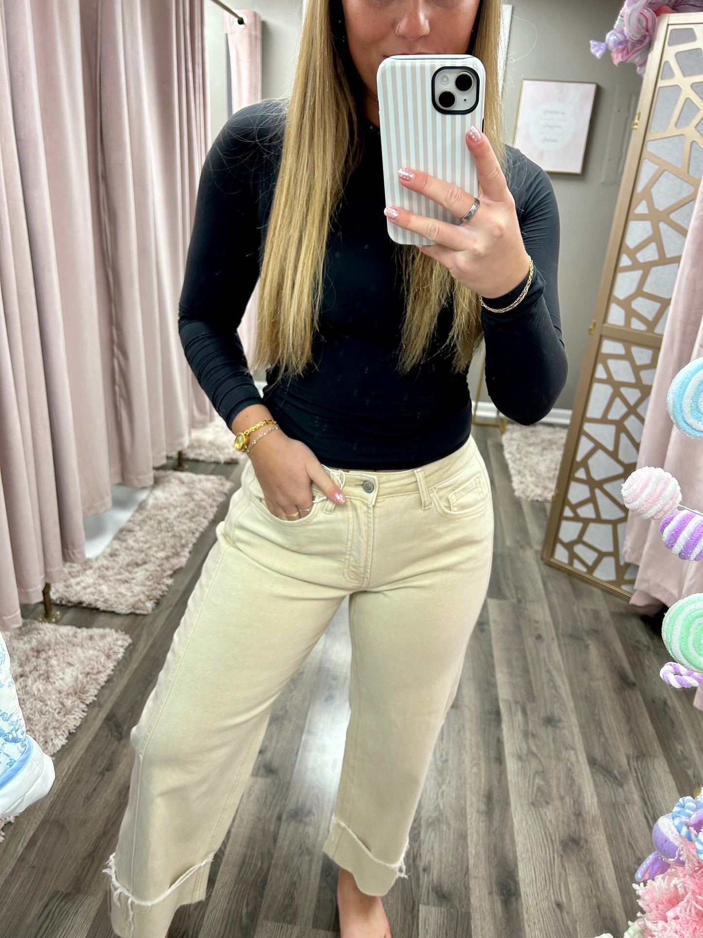 Vervet High Rise Side Panel Cuffed Barrel Jean