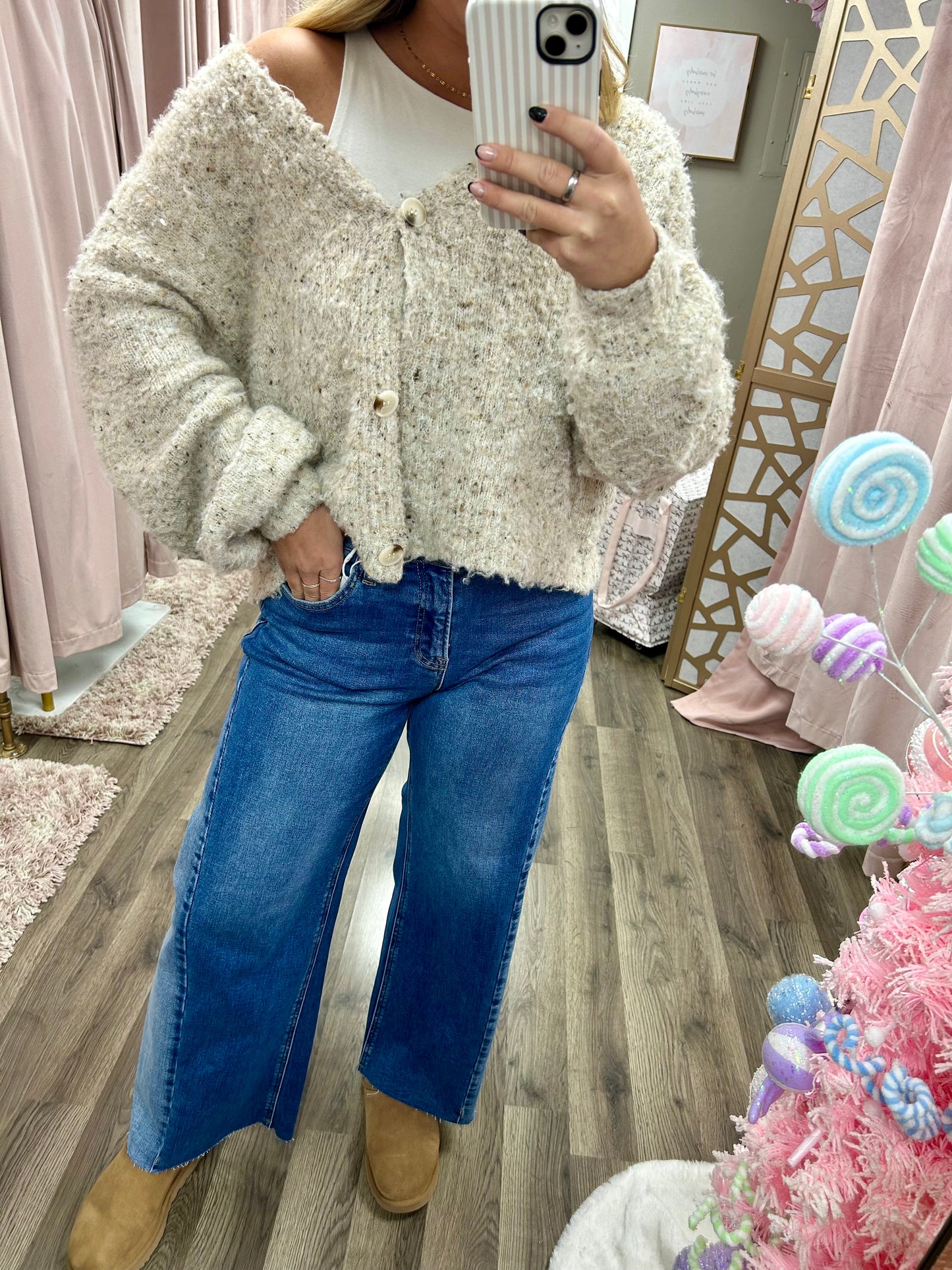 Risen Slouchy Contrast Wash Barrel Jeans