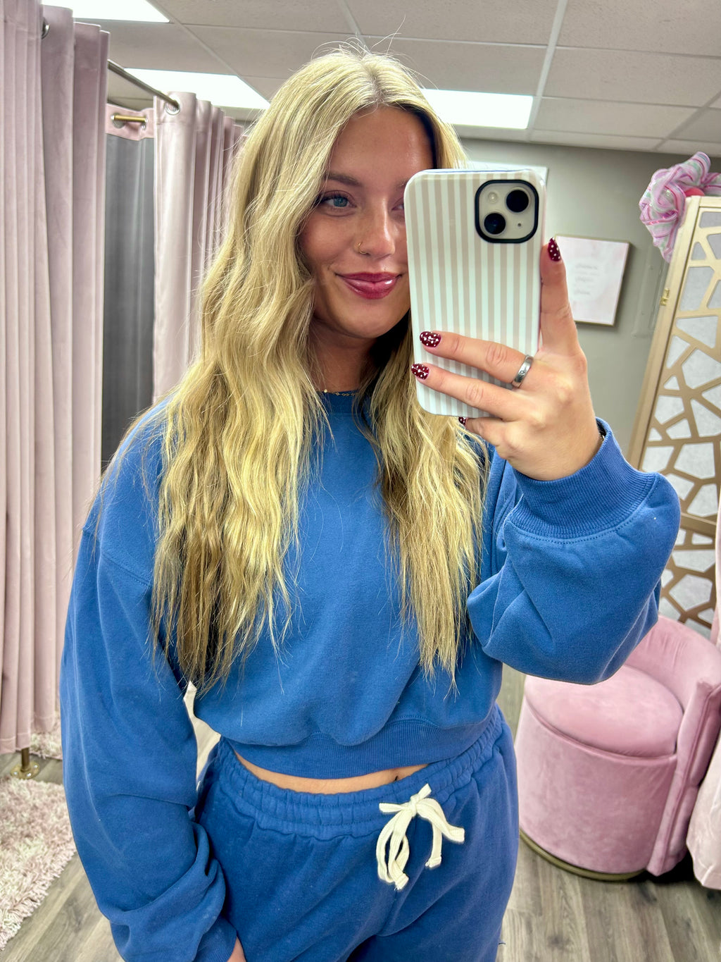 Everyday Cropped Sweatshirt