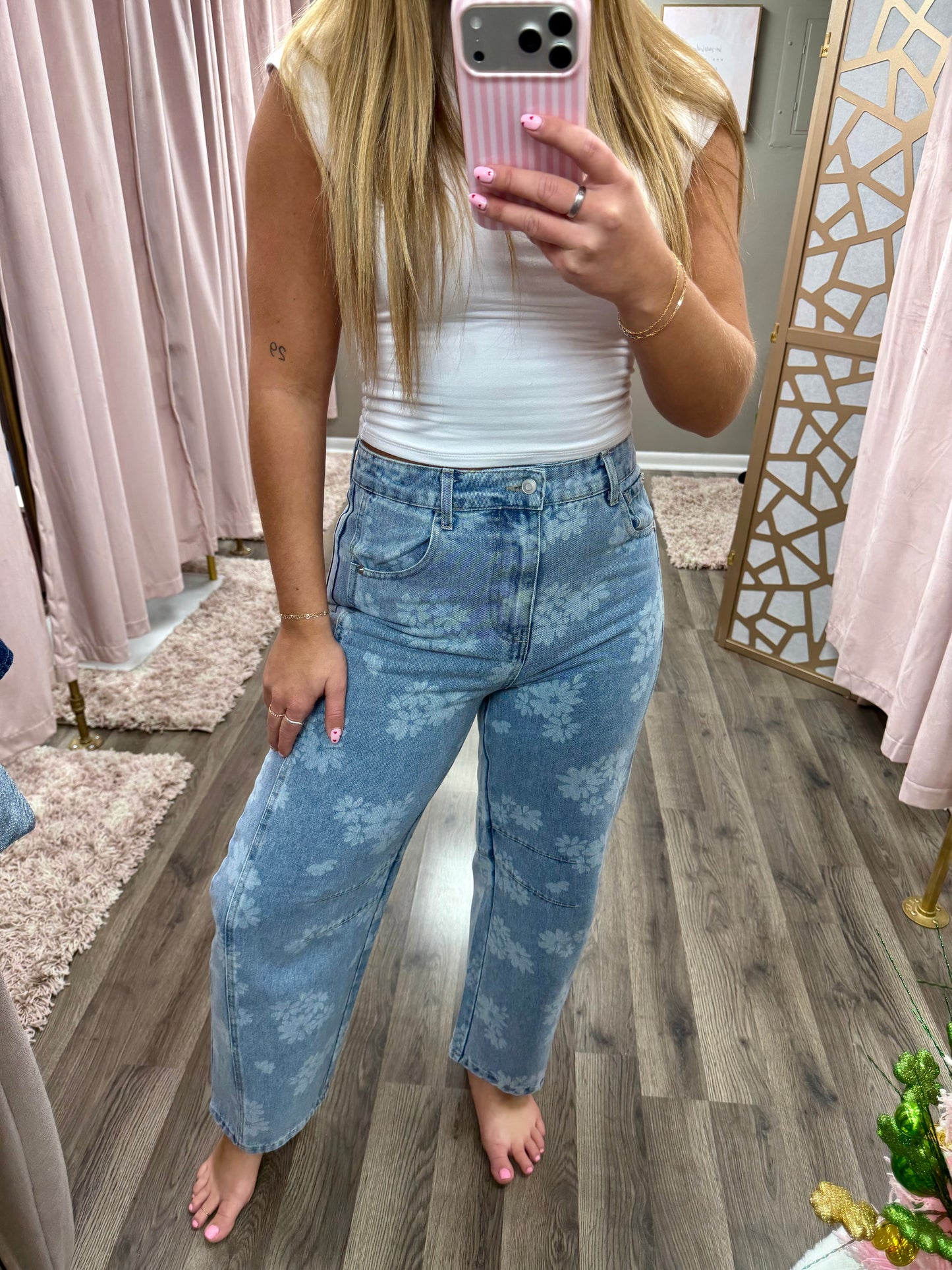 Floral Printed Barrel Jean