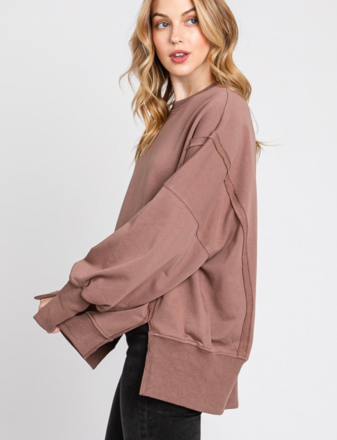 Oversized Slit Detailed Sweatshirt