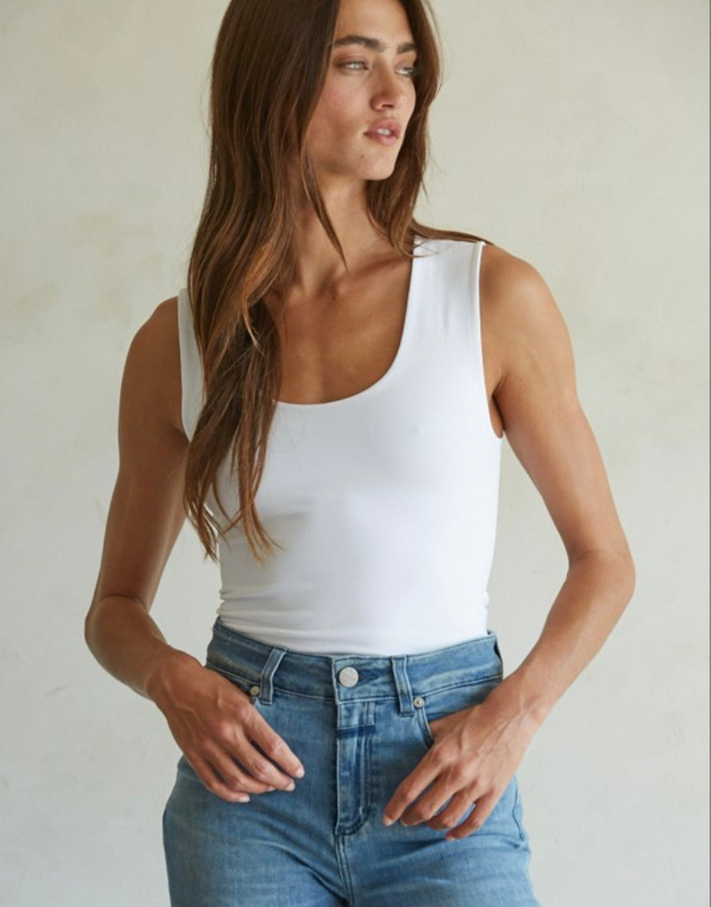 Simple Scoop Neck Tank
