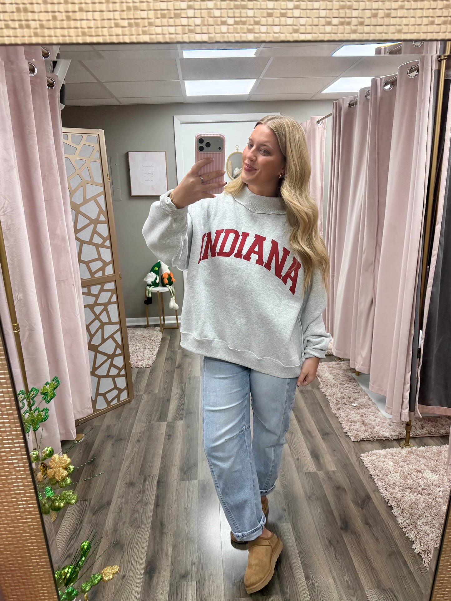Indiana Reversible Mock Neck Crew