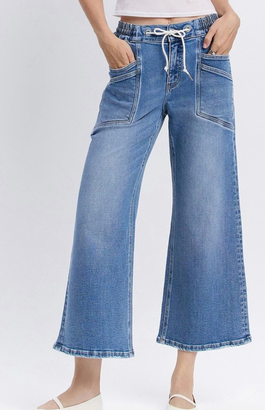 Vervet Drawstring Wide Leg Jean