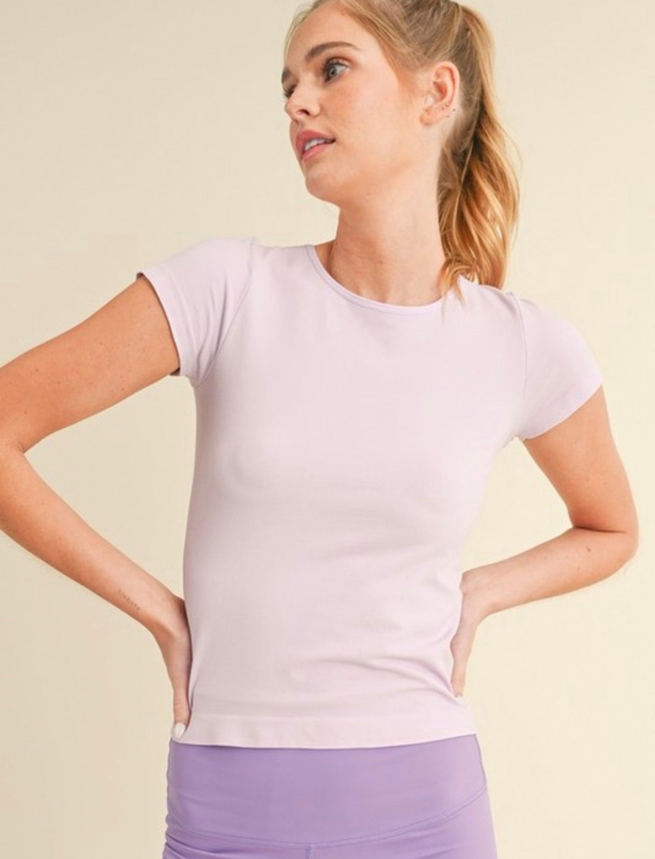 Seamless Crew Neck Short Sleeve
