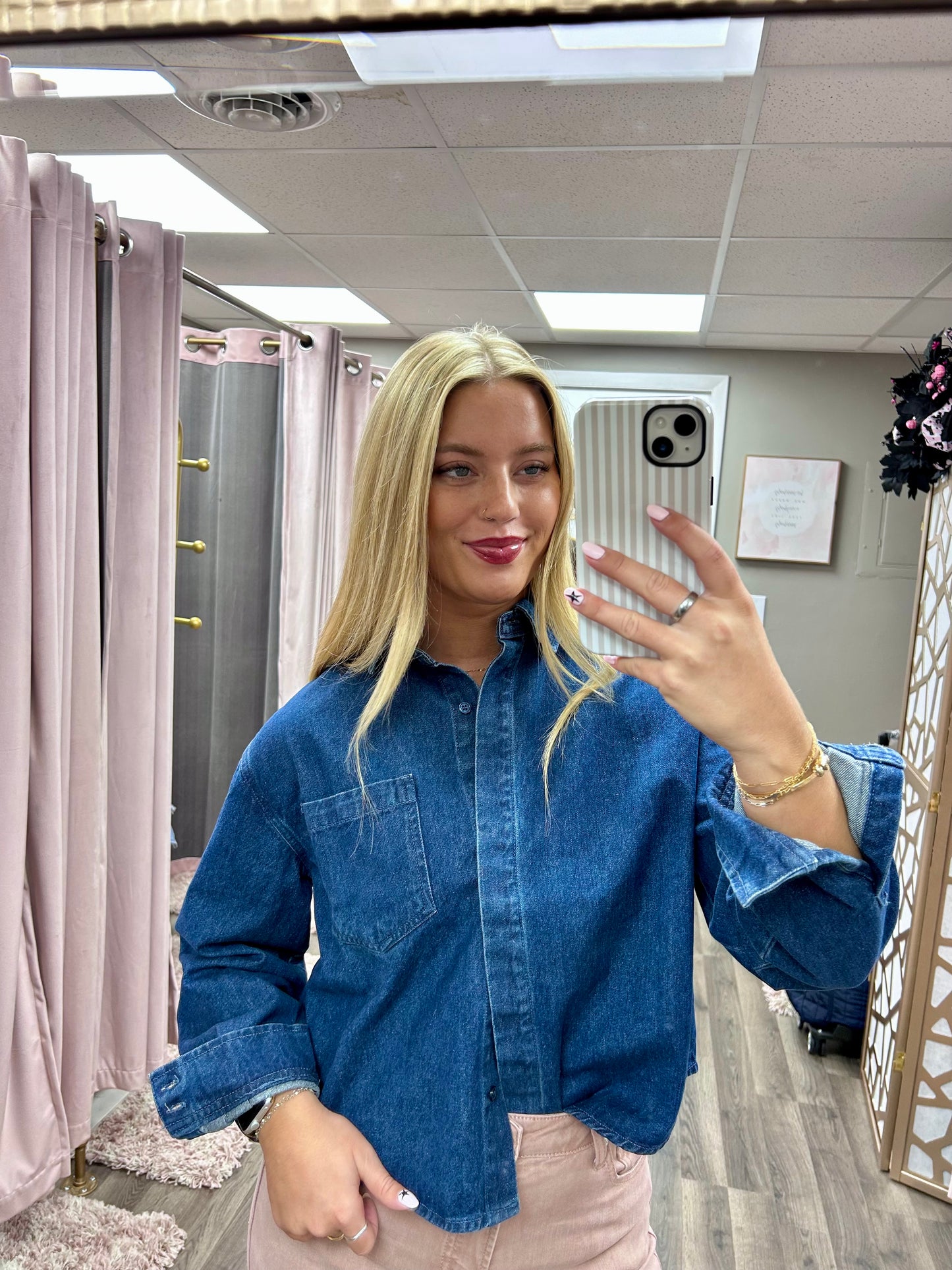 Risen Oversized Cropped Denim Shirt