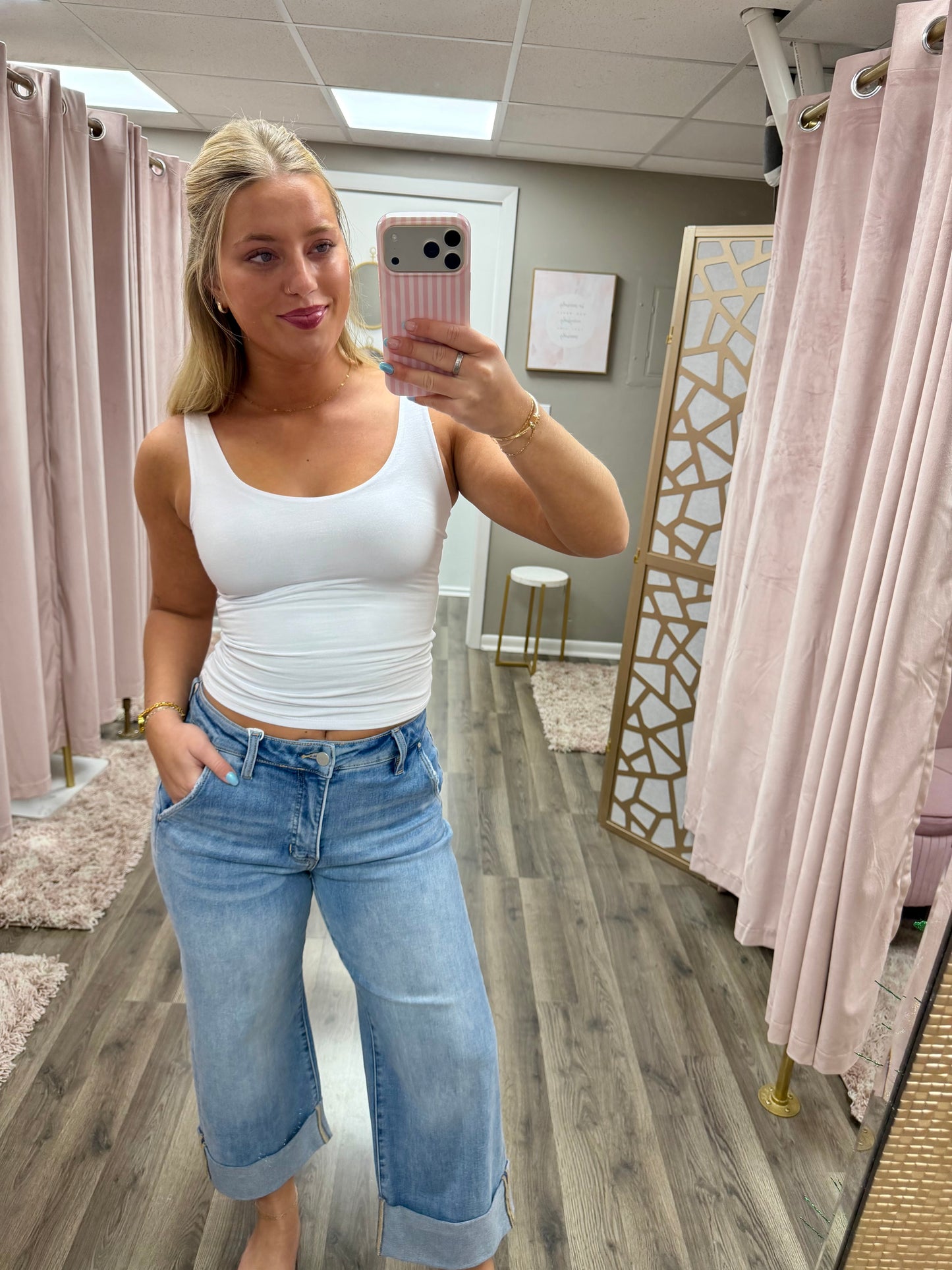 Risen Ankle Wide Cuffed Jean