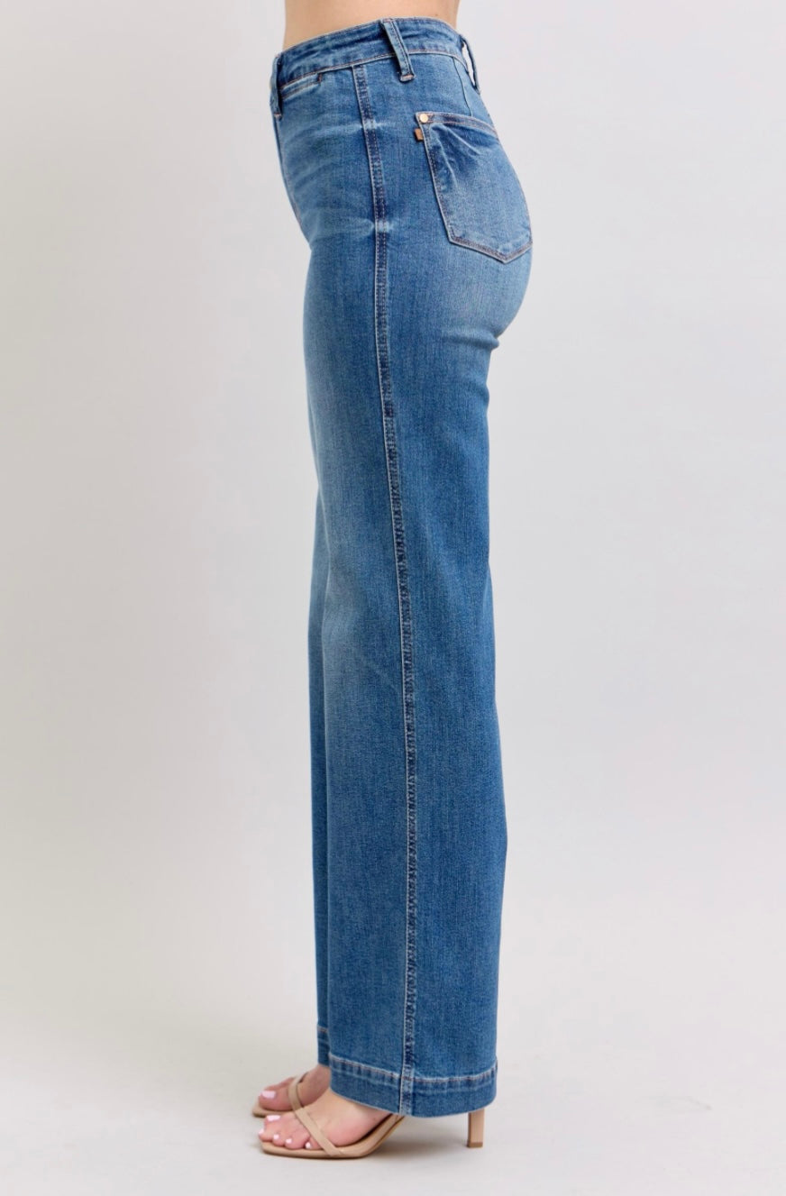 Judy Blue Contrast Thread Straight Jean