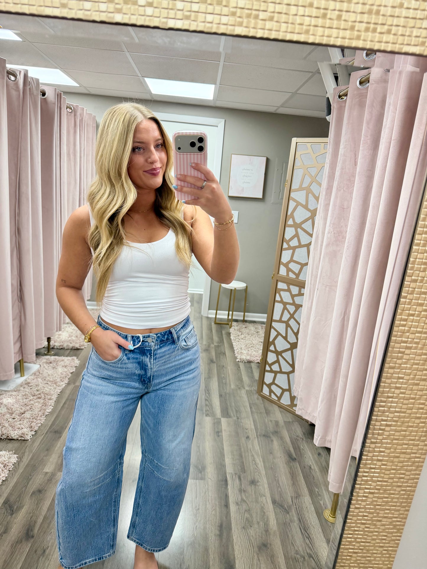 Vervet Super High Rise Horseshoe Jean