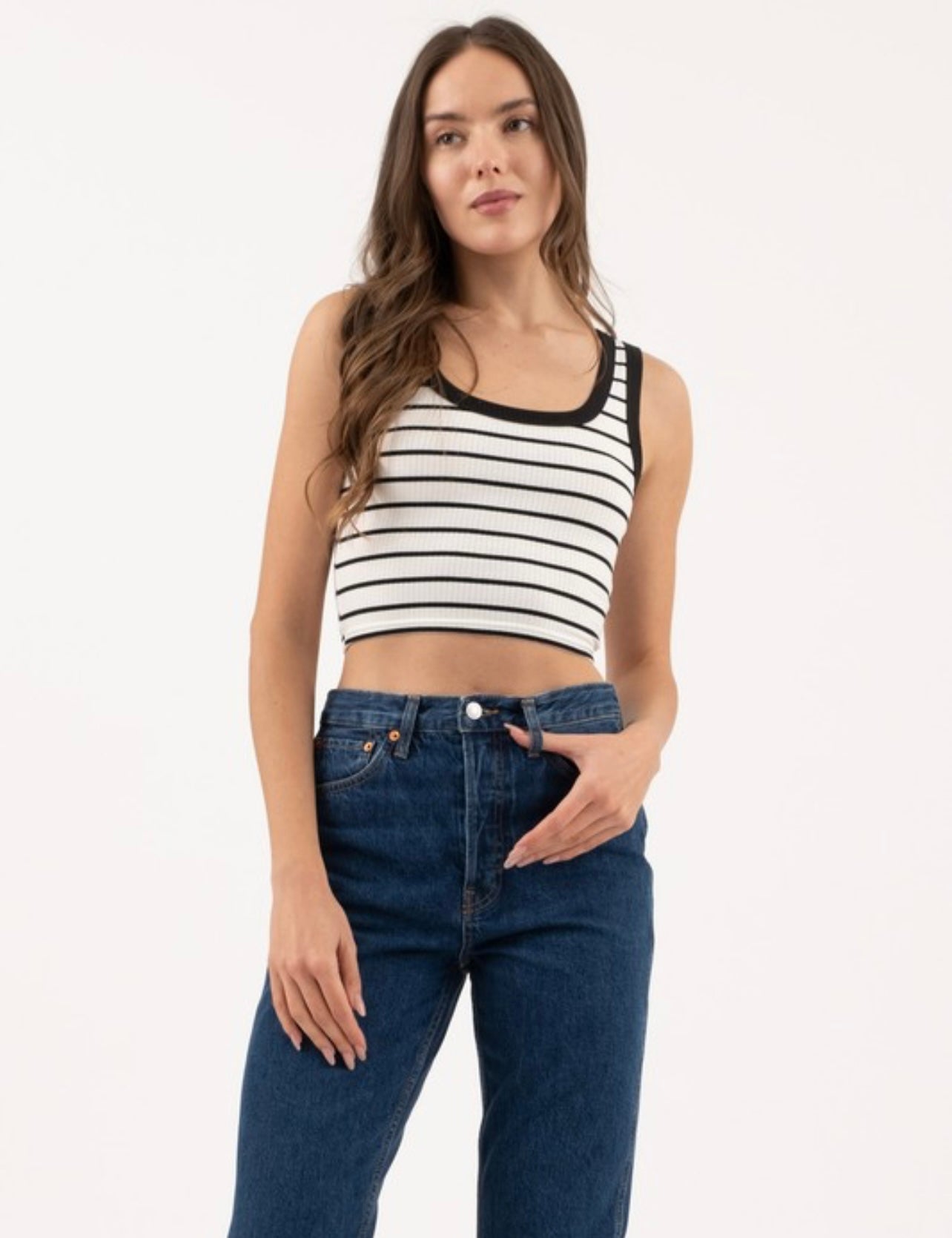 Sleeveless Knit Crop Tank