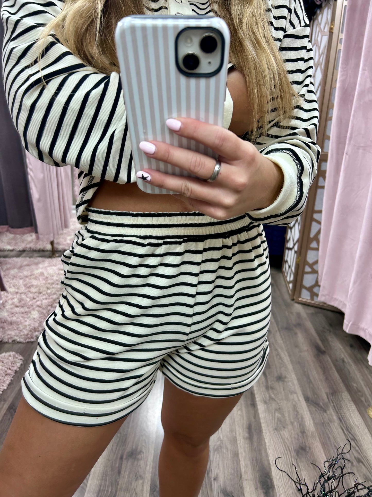 Stripe Elastic Knit Short
