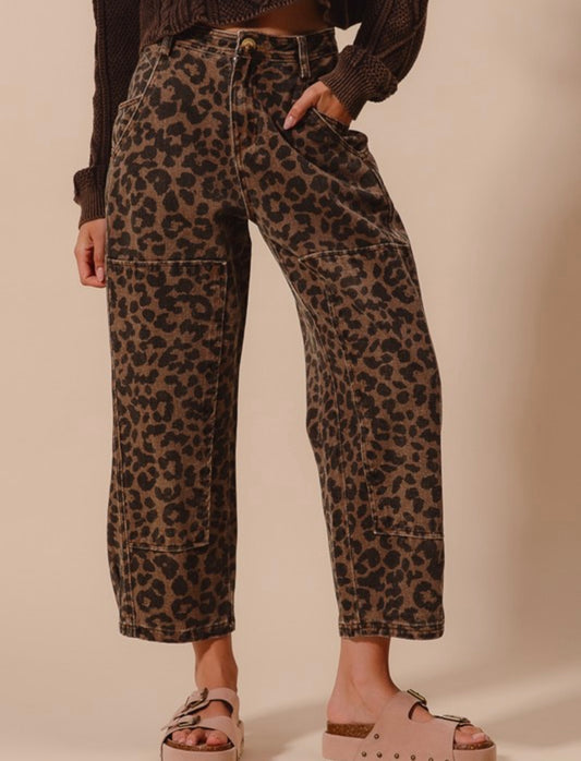 Leopard Print Mid Rise Barrel Pants