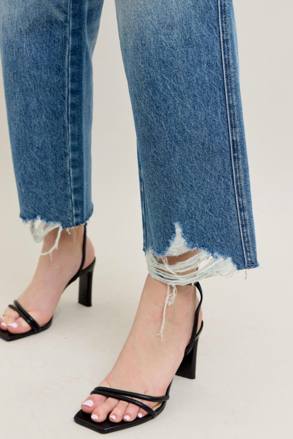 Judy Blue Rigid Magic Destroy Hem Crop Jean