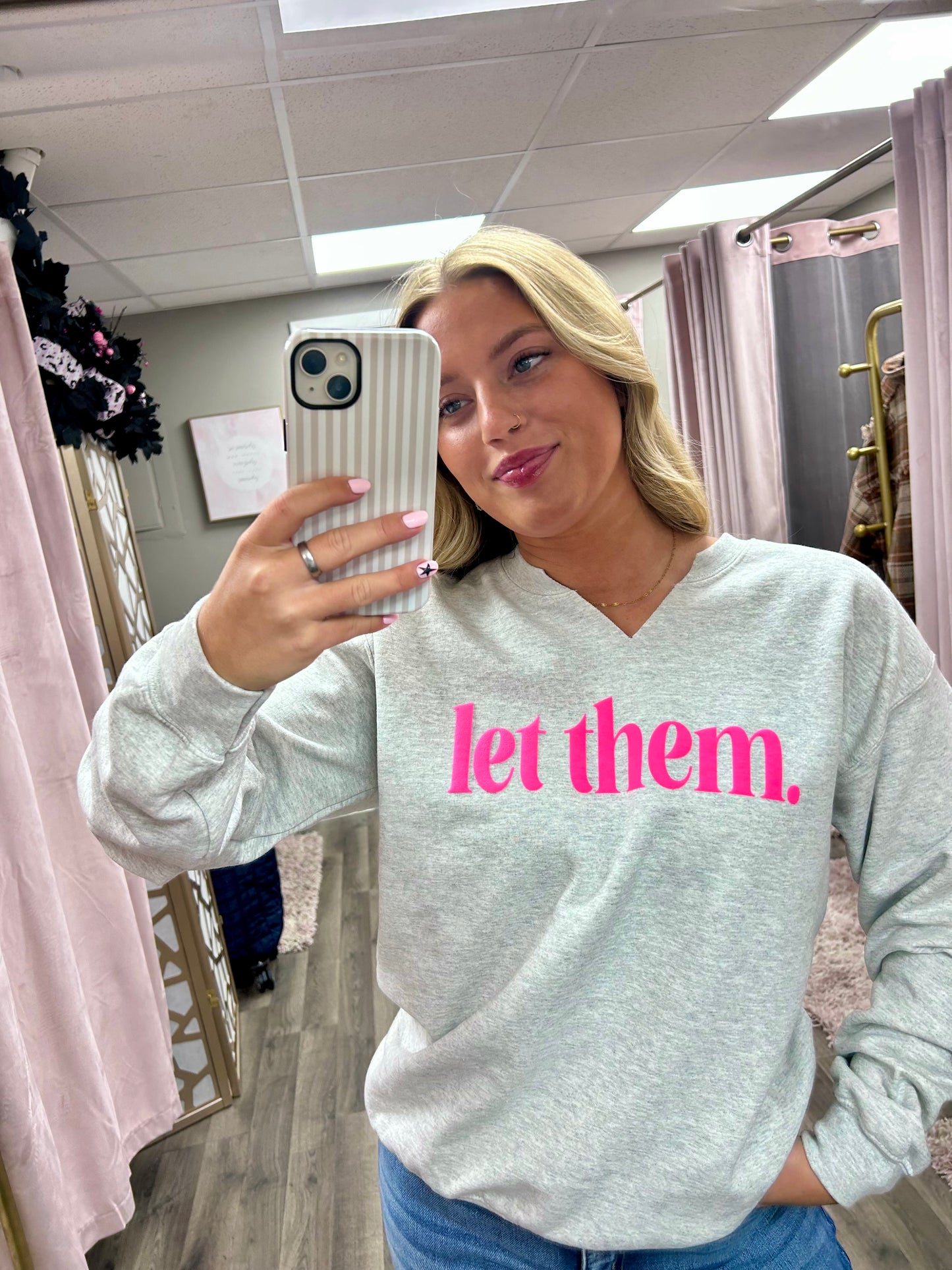 “Let Them” V Neck Sweatshirt
