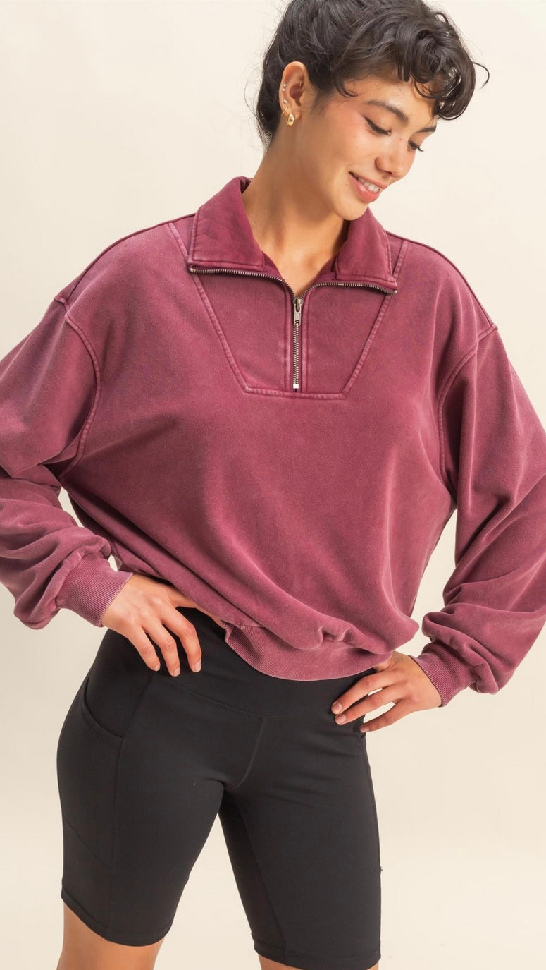 Mineral Wash Half Zip Sweatshirt