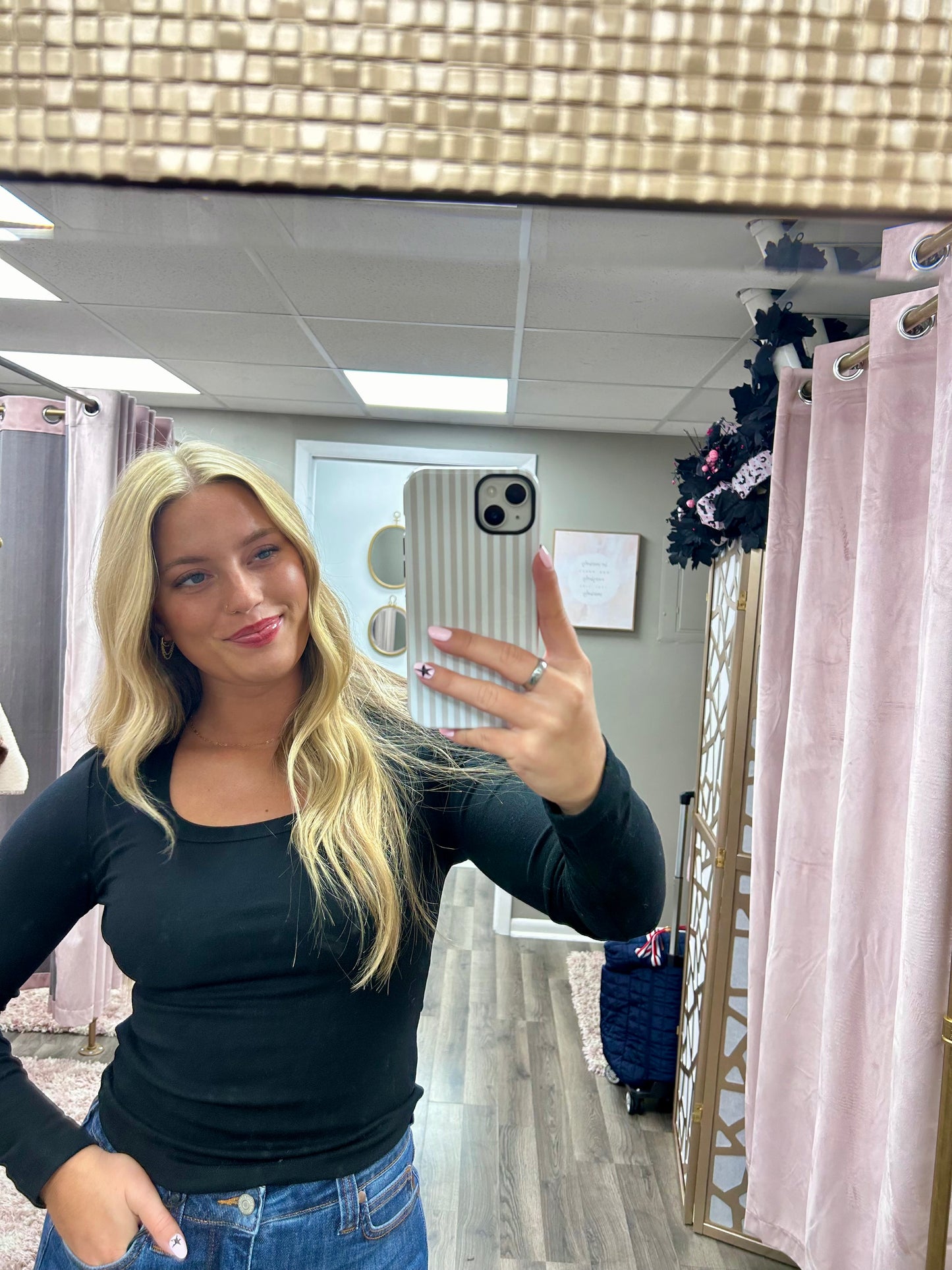 Basic Long Sleeve Scoop Neck Top