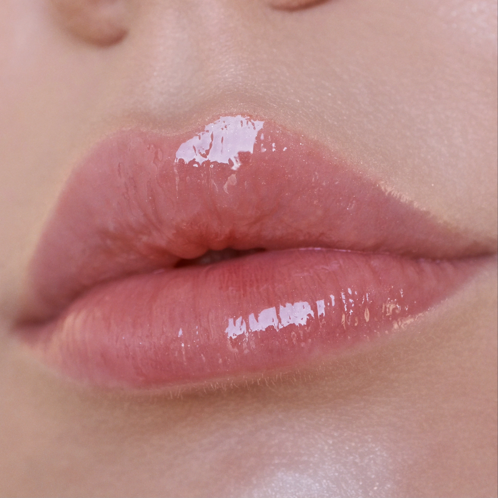 Moira Glow Getter Lip Oil