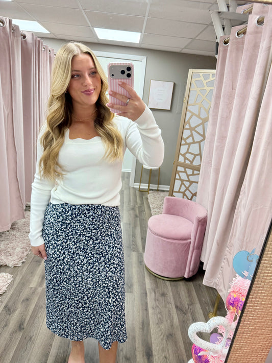 Printed Elastic Waist Midi Skirt