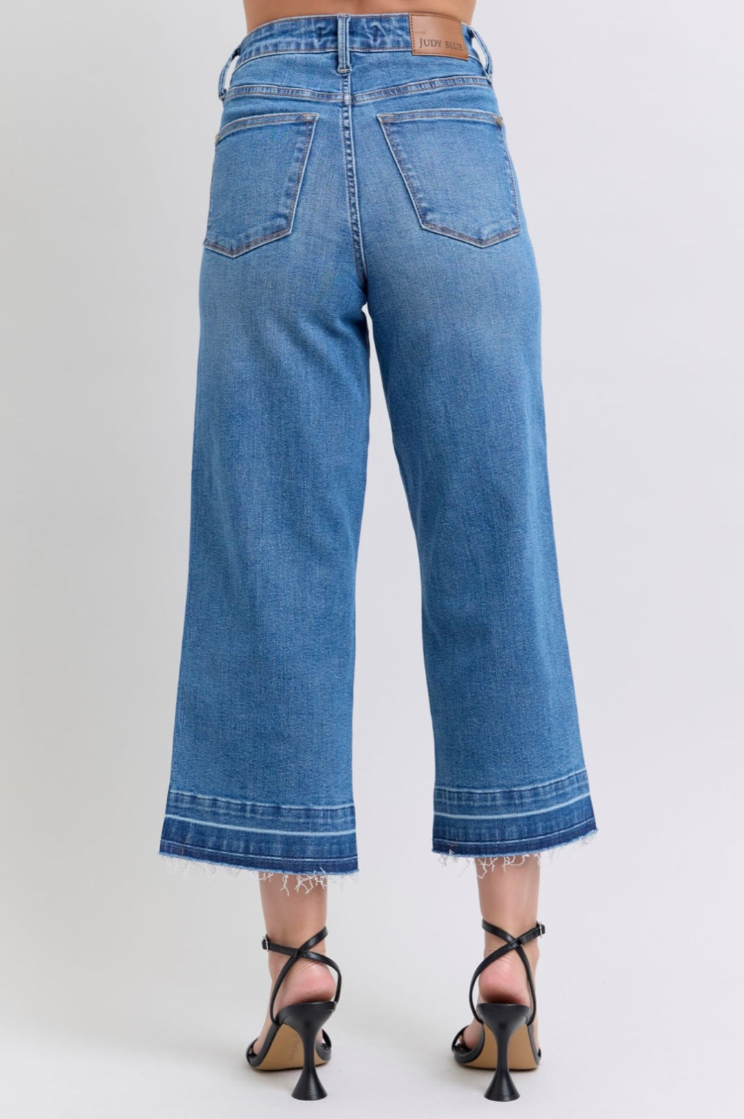 Judy Blue Release Hem Crop Wide Jean