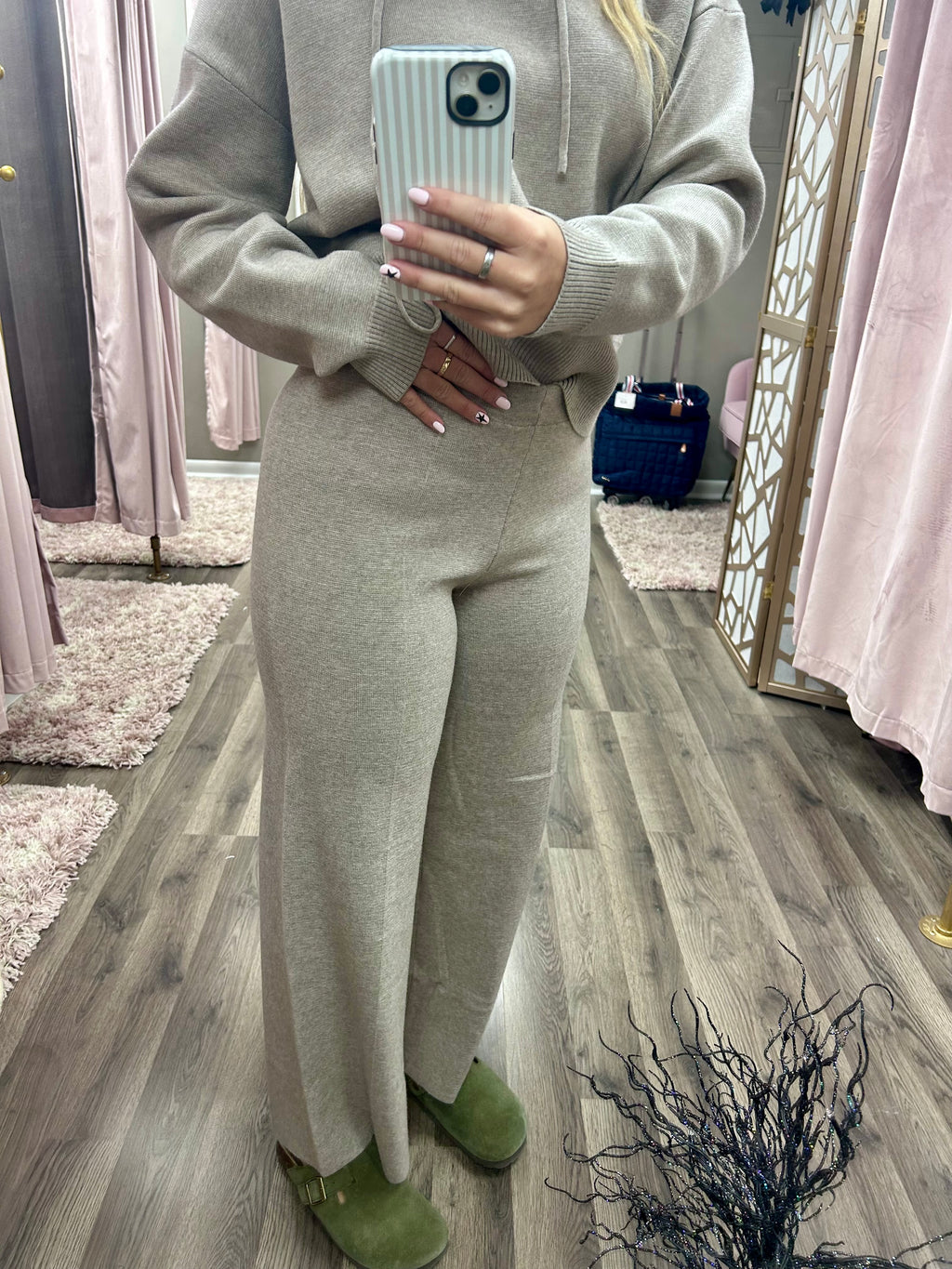 Cropped Sweater Pants