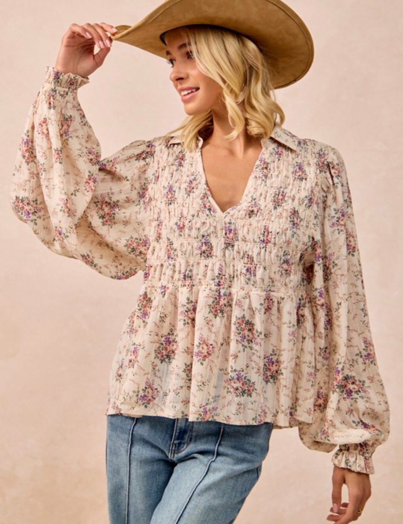 Floral Printed V Neck Balloon Sleeve Top