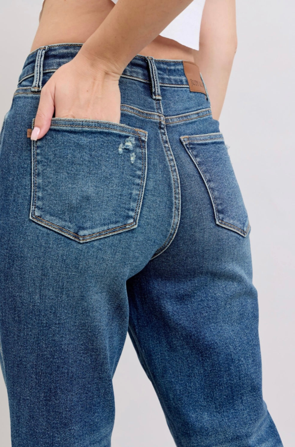 Judy Blue Rigid Straight Jean