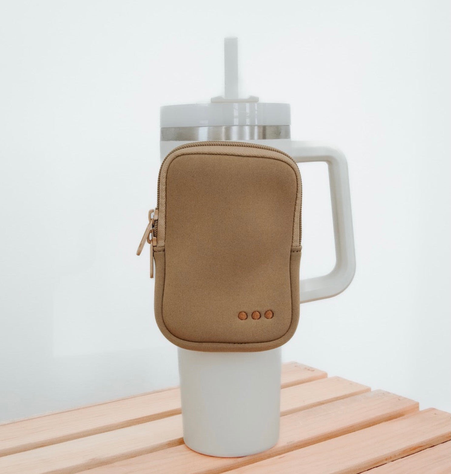 On the move pouch  Pretty Simple