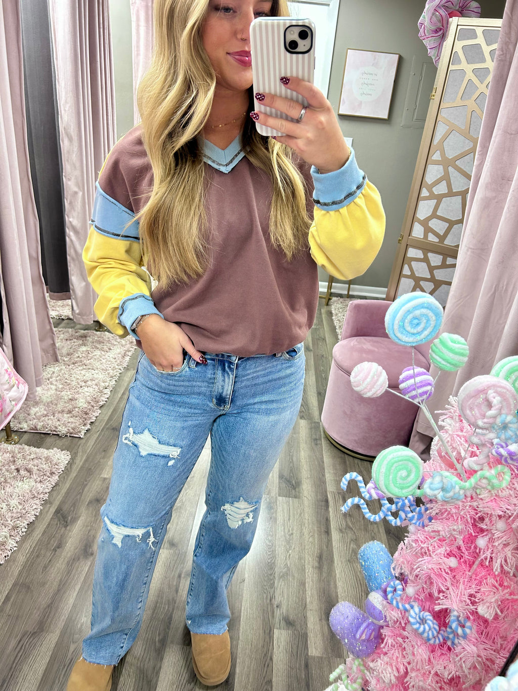 Judy Blue Mid Rise 90’s Straight Jean