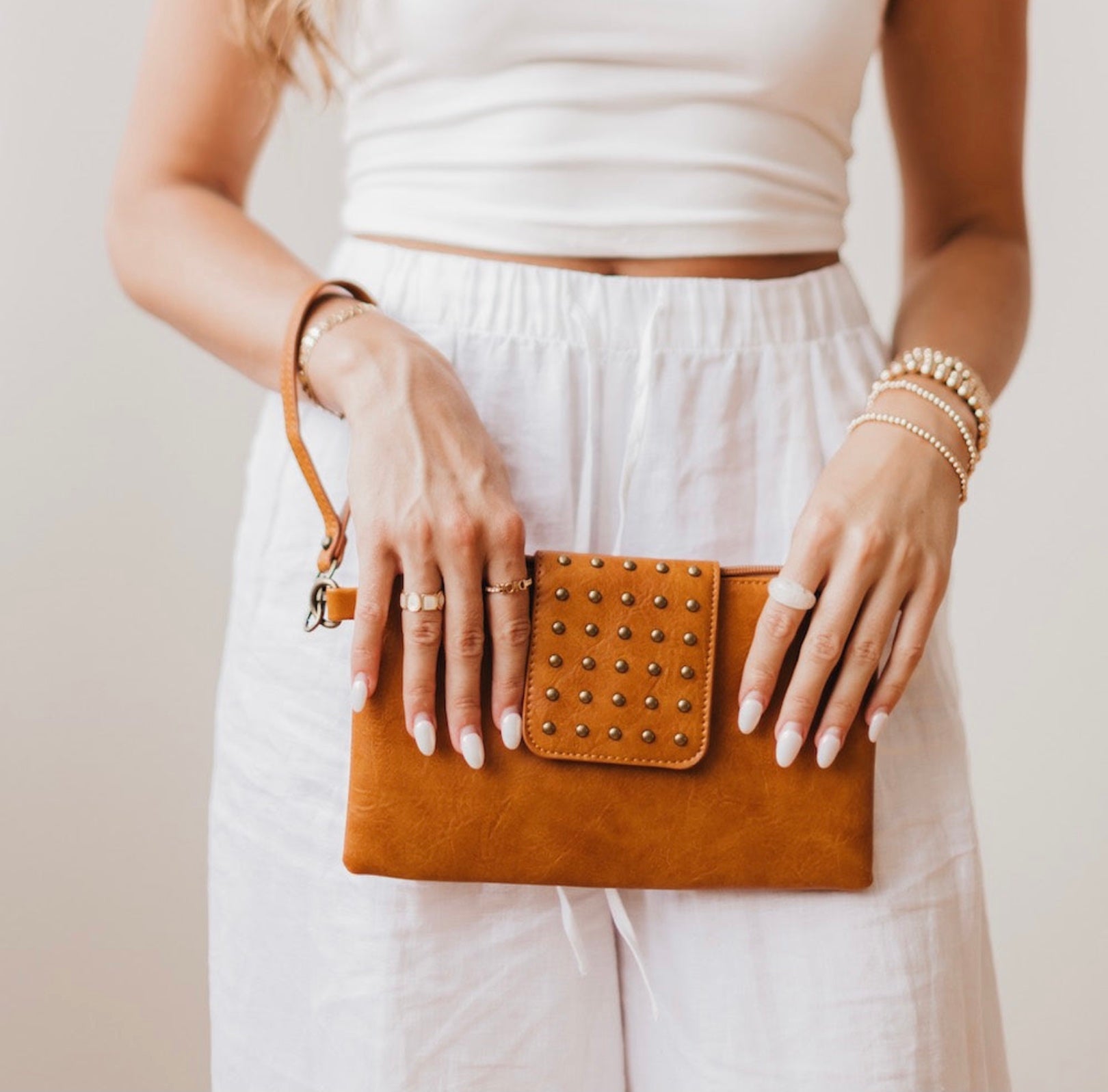 PS Maya Rivet Clutch