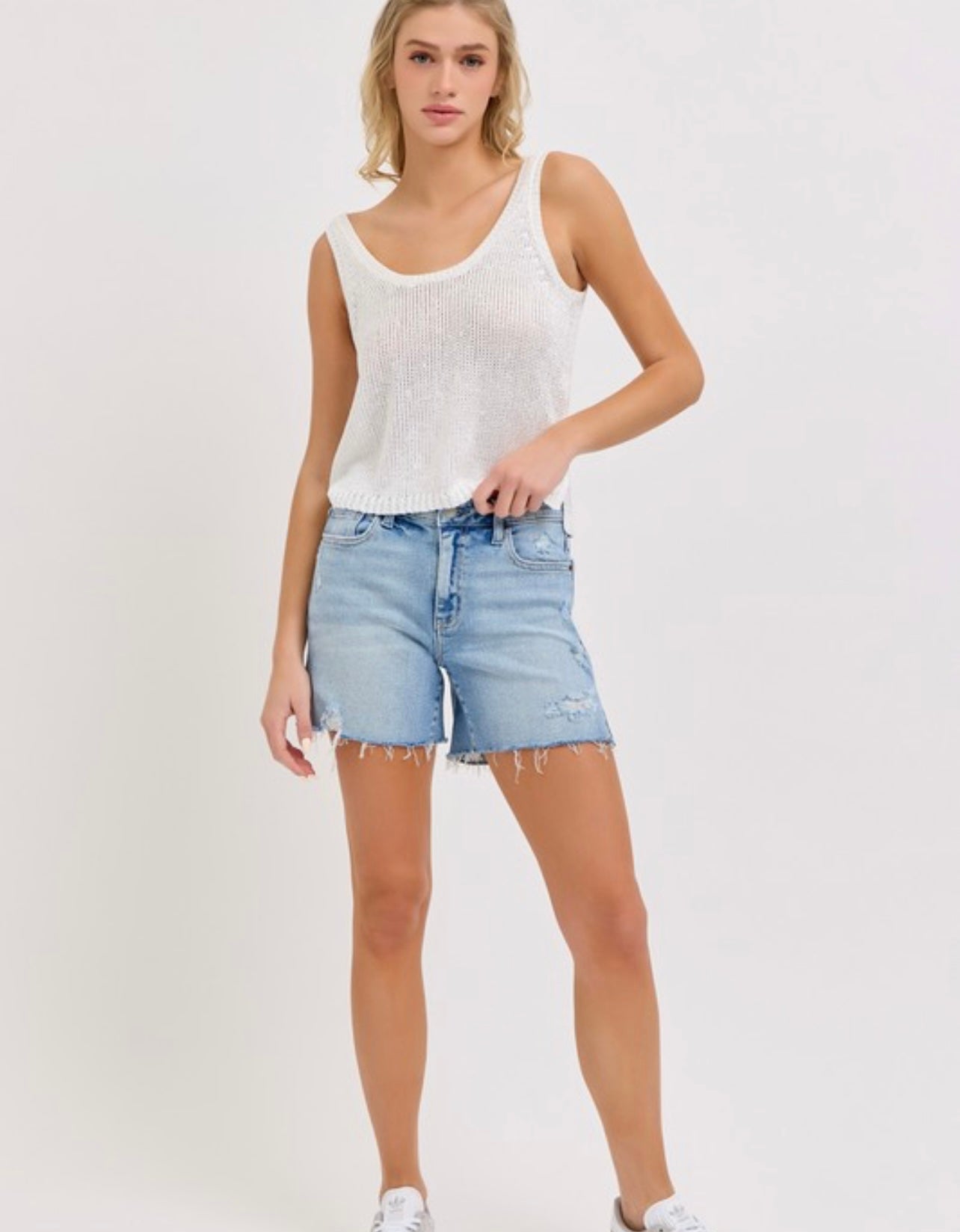 Cello Mid Rise Side Slit Short