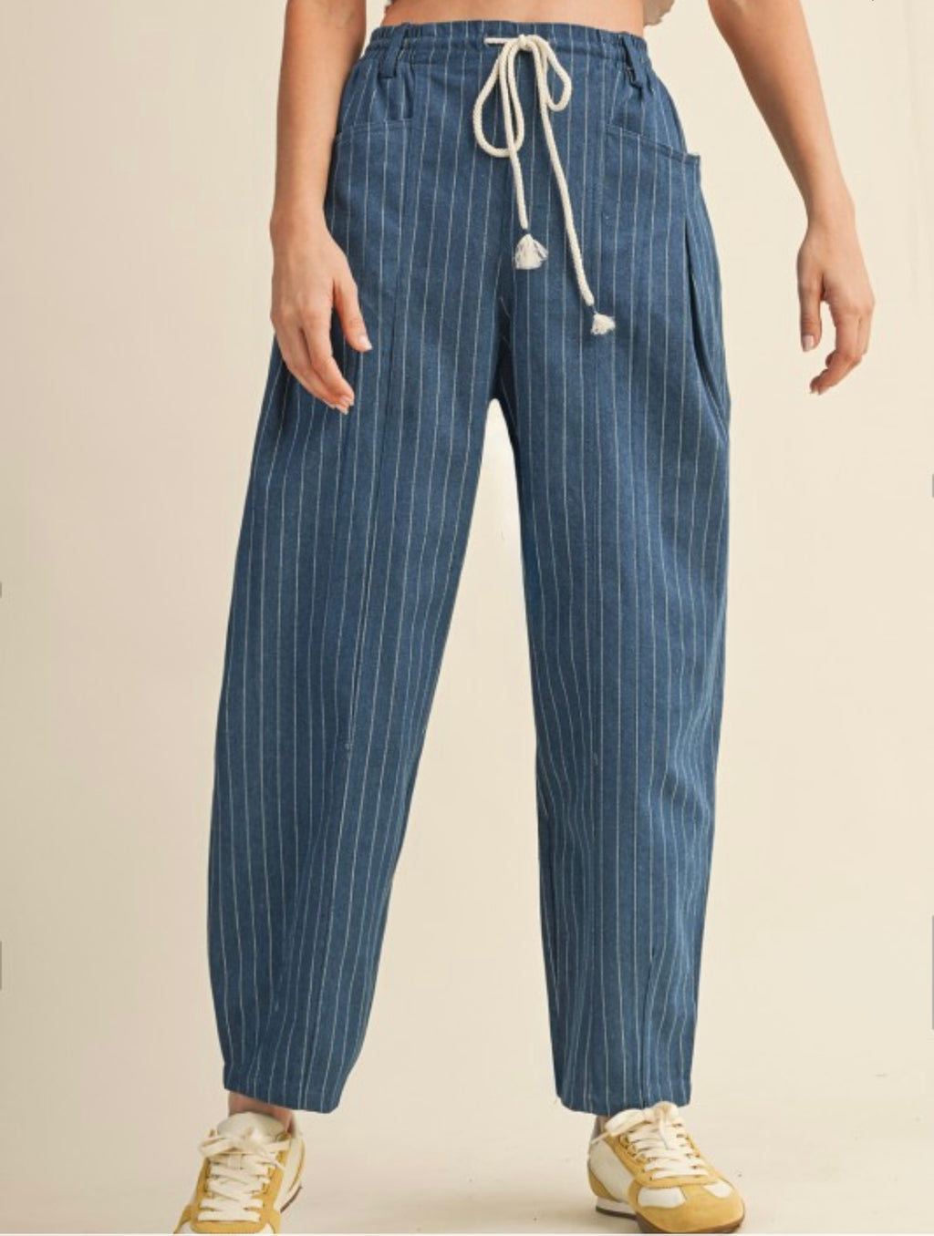 Pin Stripe Barrel Loose Fit Pant