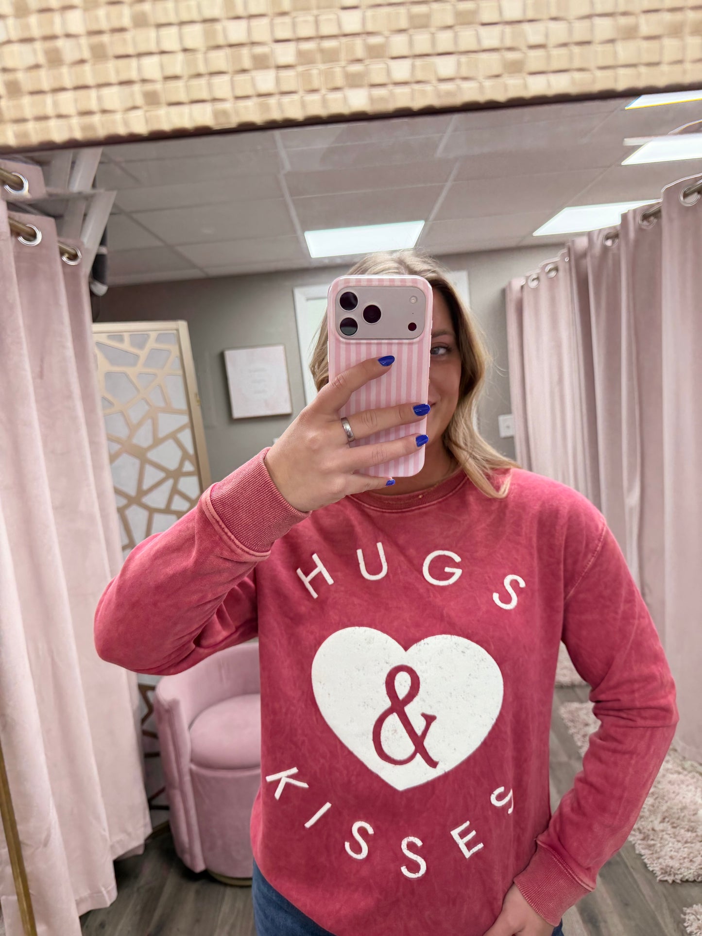 Hugs & Kisses Mineral Wash Crew