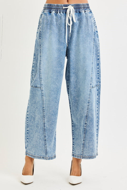 Risen Elastic Band Seam Detail Barrel Jean