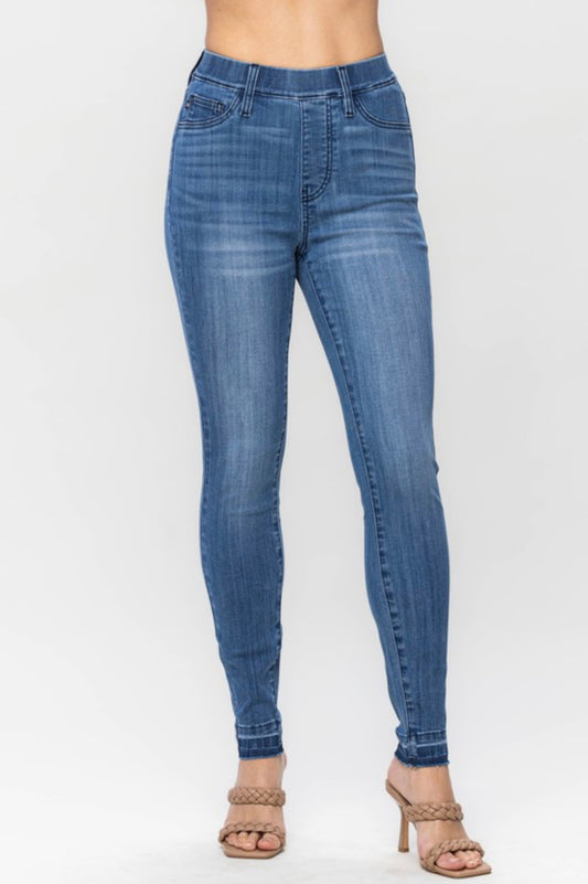 Judy Blue Release Hem Pull On Skinny Jean