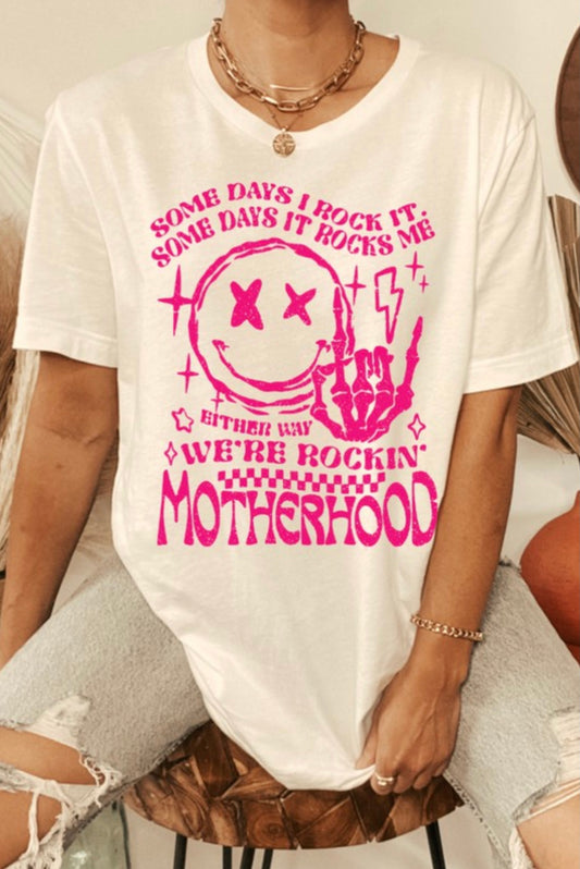 Rockin’ Motherhood Tee